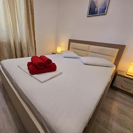 Side Premium - Promenada Mamaia Nord La 5m De Plaja Restaurante Parking Apartamento *