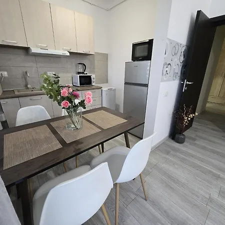 Apartamento Side Premium - Promenada Mamaia Nord La 5m De Plaja Restaurante Parking Năvodari